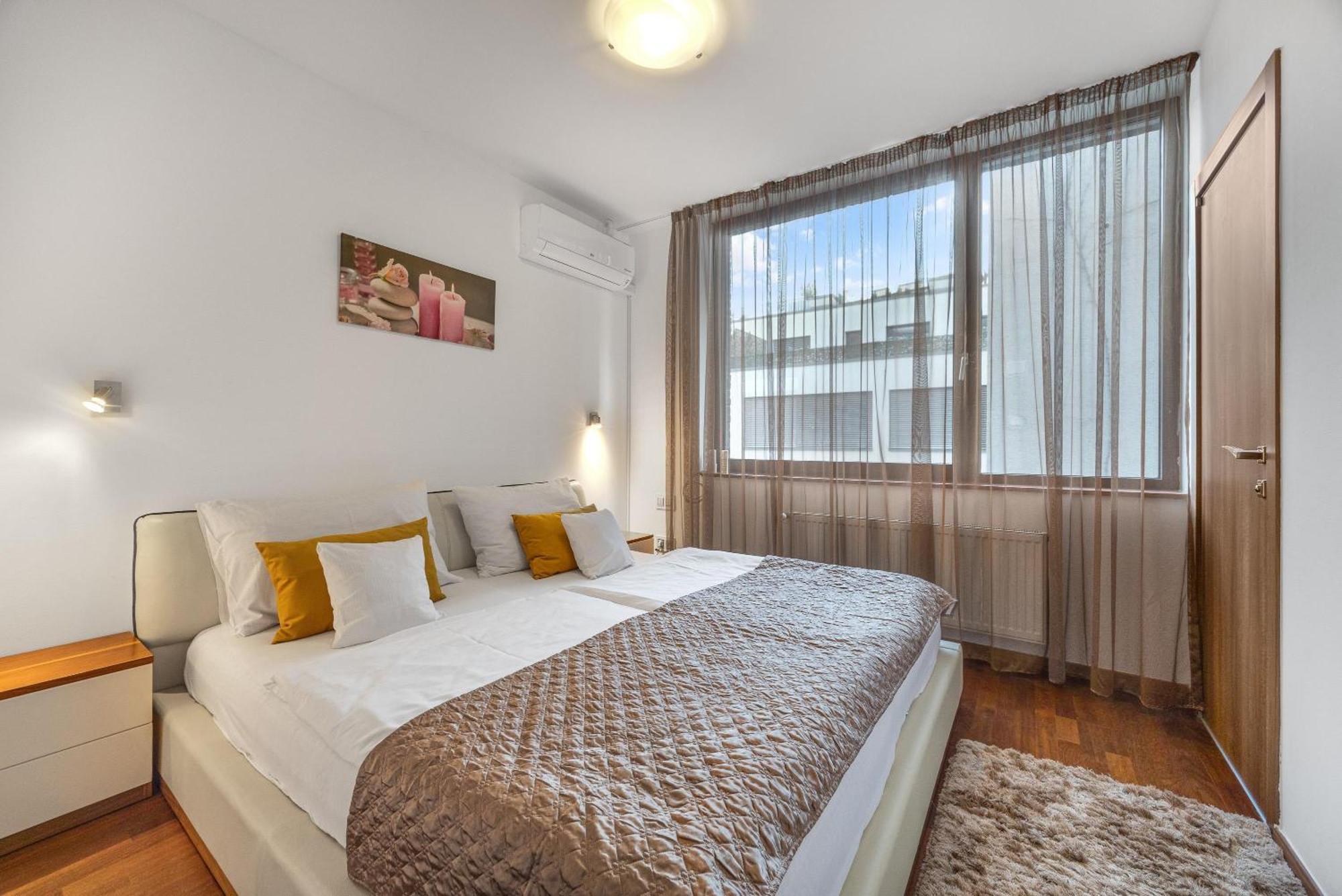 Revon Business Apartment 48 Dunajska Bratislava Exterior photo